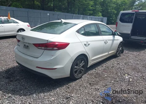 2017 Hyundai Elantra Se из США, поврежденный, VIN 5NPD84LF2HH031878